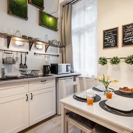 Szentkiralyi Lofts