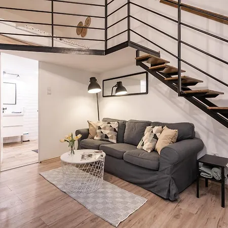 Szentkiralyi Lofts * Budapest