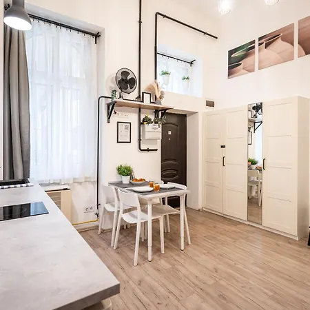 Lägenhet Szentkiralyi Lofts