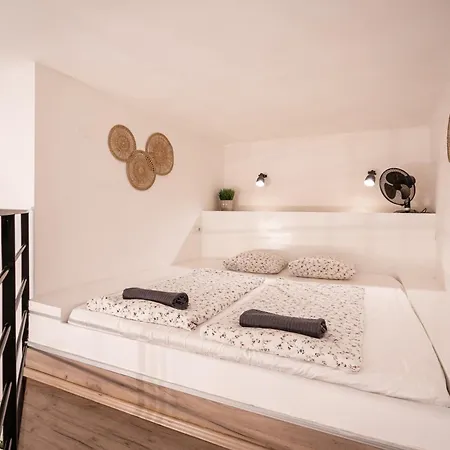 Apartment Szentkiralyi Lofts Budapest