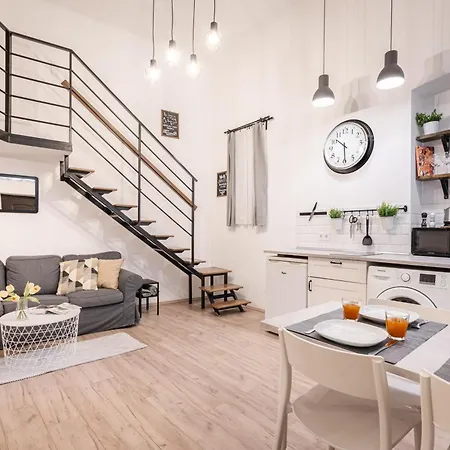Szentkiralyi Lofts Lägenhet
