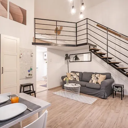 Szentkiralyi Lofts * Budapest